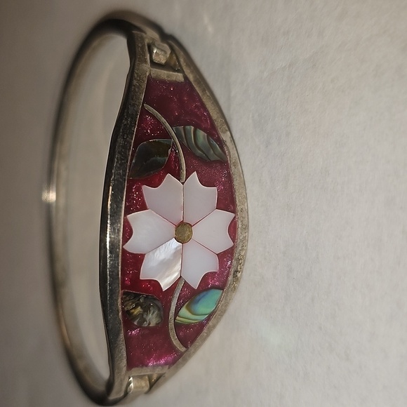 Mexican Abalone Inlaid Floral Cuff